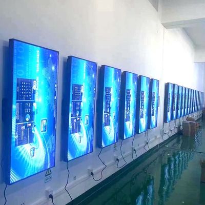 3500nits 1080pを掛ける55インチの店の窓LCDの表示パネル